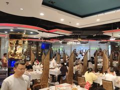 -四海一家自助餐(益田假日广场店)