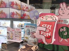 -DQ·蛋糕·冰淇淋(浦江欢乐颂店)