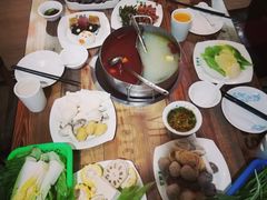 -蒙肥羊·酸汤潮牛·鲜牛肉火锅烤肉自助(岗顶店)