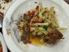-湖南人家湘菜馆(镇江路店)
