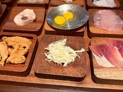 -银米·云南传统过桥米线(双廊黑金冠店)