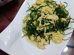 -东顺全羊坊烧烤炒菜莜面(张北店)
