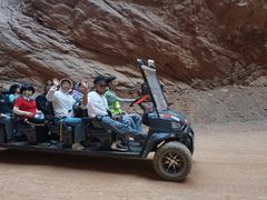 -天山神秘大峡谷