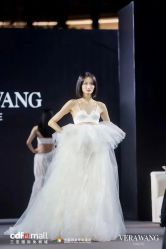 -Vera Wang婚纱礼服旗舰店