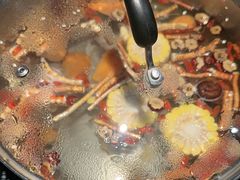 -尚尚仙·酸汤猪手·猪肚鸡火锅(华联万柳购物中心店)