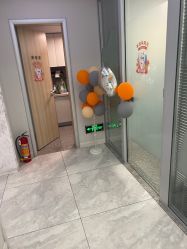 -咪咪专业脱毛连锁机构