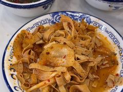 -朴小妹人参鸡汤火锅(长白山万达店)
