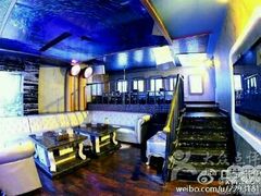 -百威KTV(恒福路店)