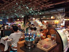 -领鲜活海鲜榴莲自助火锅(东门店)