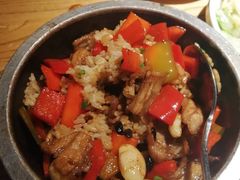 当红小炒肉石锅饭-新白鹿餐厅(城西银泰城店)