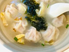 鸡肉小馄饨-光明邨大酒家(淮海路店)