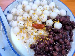 豆花红豆小圆子-灵山酒酿健忠(黄山汤口寨西非遗店)