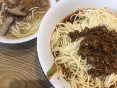 -吴记怪味面(牛王庙店)