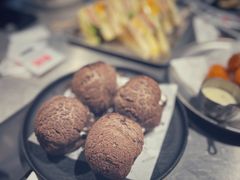 -W COLLECTIVE  DESSERT SHOP