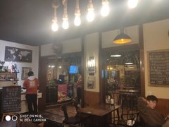 -麦落精酿啤酒餐吧(先农大院店)