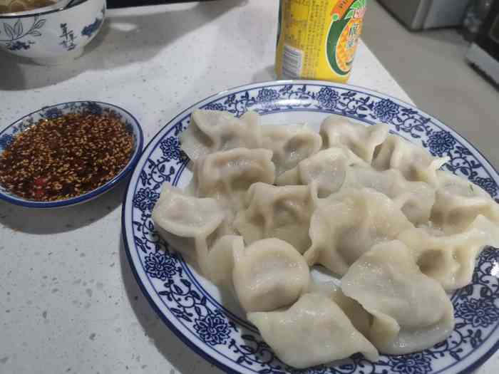 百味水饺(长兴路店)-"被实验室同门一波安利,成为午餐常驻地之一.
