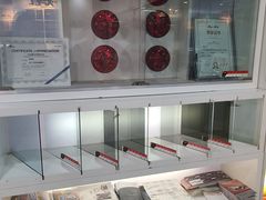-龙膜膜方汽车贴膜隐形车衣汽车改色(河东店)