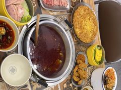 -顶上头·螺蛳火锅(五一新村店)