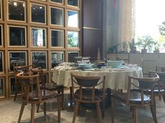 大堂-雍沪里·沪湘融合菜( 康桥店)