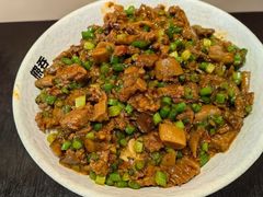 -熊吞·大碗丼烧肉饭(西市场嘉华店)