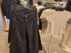 -H&M(鹏欣水游城店)