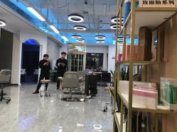 -ONE一家店造型设计机构