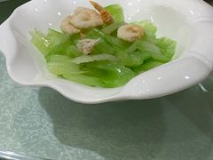 金钩拌西芹-梅龙镇酒家(南京西路总店)