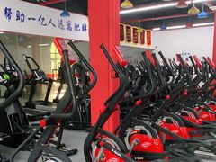 -巅峰减重高端减肥训练营(惠州店)