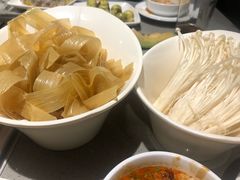 -海底捞火锅(公益西桥店)