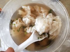 鲜肉小馄饨-大董锅贴(崇安寺店)