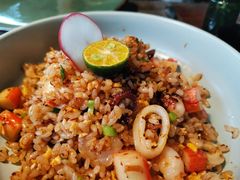 泰皇酱海鲜炒饭-喜洲吧·江畔老船厂·庭院餐厅(喜临院店)