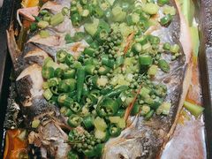 -夯鱼烤鱼·尔滨地标美食(中央商场店)