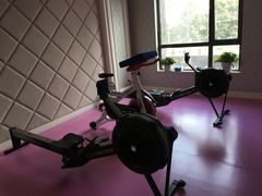 -思迈威健身(积玉桥万达店)