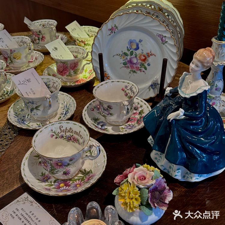 惠州首家中古瓷器小馆☕浪漫而神秘…