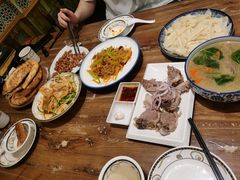-清真·玛丽亚新疆菜主题餐厅(浙江中路店)