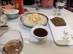 -梅龙镇酒家(南京西路总店)