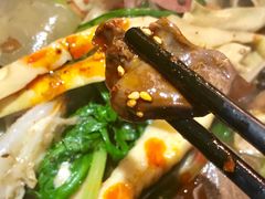 -万记麻辣烫国展总店