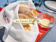 -弦月窗LUNETTE BY AMANDA(复兴路店)