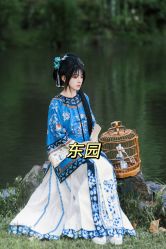 -苏州窝边小草摄影·汉服妆造跟拍(拙政园店)