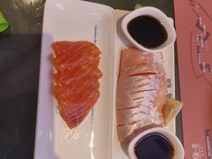 -四海一家自助餐(益田假日广场店)