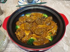 -腩得欢喜·牛腩煲火锅(万庭大厦店)