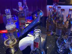 -温莎KTV(珠江路店)