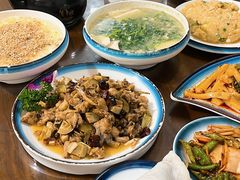 -四方小吃·白族庭院餐厅