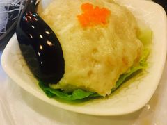 虾滑-鲜入围煮花胶鸡海鲜火锅