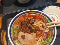 -云阿蛮云南生烫牛肉米线(奉贤路店)