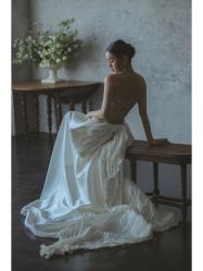 -纯色时光婚纱艺术馆WHITE