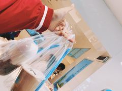 熊丸撞奶-兰熊鲜奶(西直门凯德mall店)