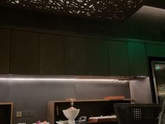-左庭右院鲜牛肉火锅黑金店(陆家嘴中心店)