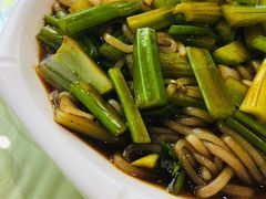 芹菜粉条-丽泽山庄·生态怀柔菜·虹鳟鱼(红螺寺店)