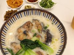 -鲜越鲜鱼粉(财富购物中心店)
